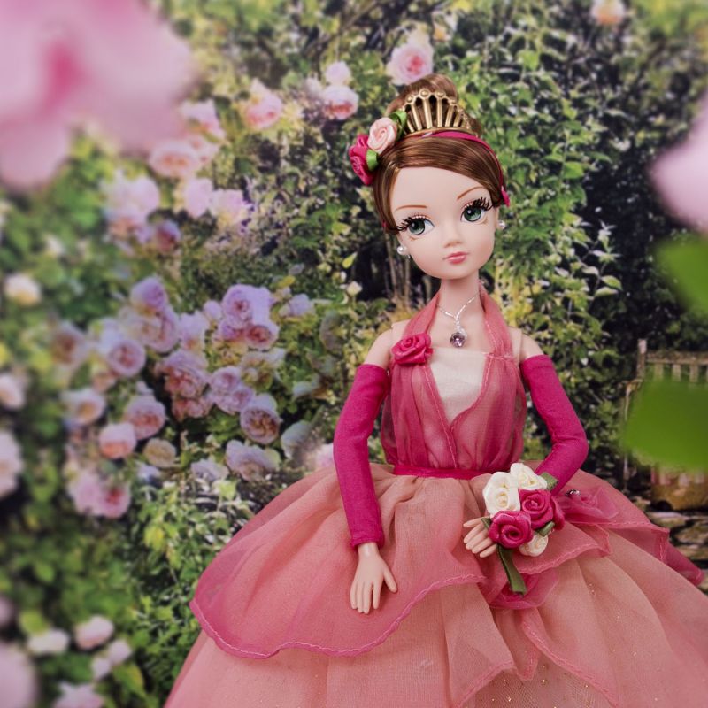 Кукла из серии Gold collection - Цветочная принцесса  